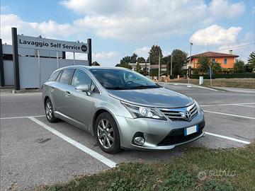 Toyota Avensis SW D4D 2.0