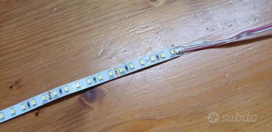 1,5 m striscia led DC24V adesiva monocromatica LED