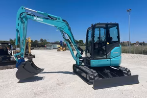 MINIESCAVATORE KOBELCO SK 55 SRX-6