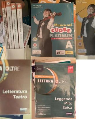 Libri scuola media metà prezzo con copertina.