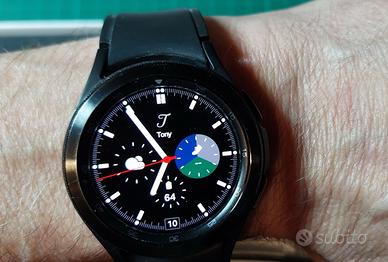 Samsung Galaxy Watch 4 Classic con extra