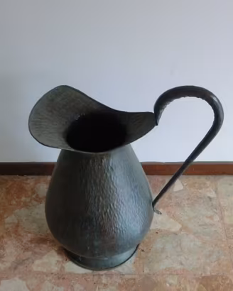 vaso in peltro