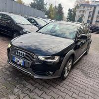 AUDI A4 allroad 2.0 TDI 190 CV cl.d. S.tr. Busines