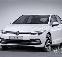 Volkswagen Golf 8 2020 disponibile per ricambi c10