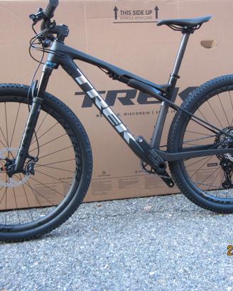 Trek Supercaliber 9.8 XT 2024