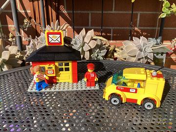 LEGO UFFICIO POSTALE CON FURGONCINO
