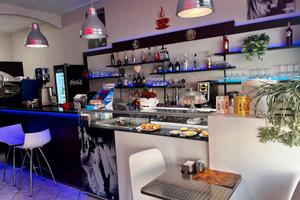 Bar a Bedizzole