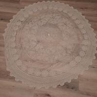 copritavolo uncinetto 