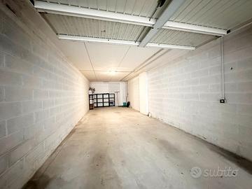 Garage di Mq 40 Rif. A/992