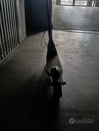 Monopattino Ninebot F2 