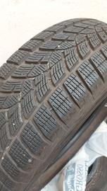 gomme invernali usate 215-65-17. 