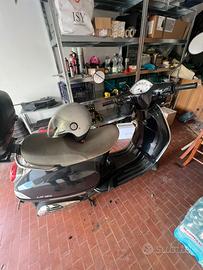 Piaggio vespa 125 lx