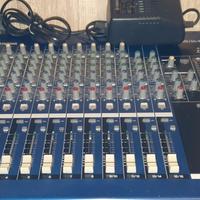 Mixer audio Yamaha MG16/4