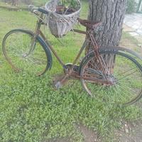 bici bianchi con freni a bacchetta