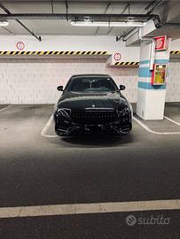 Mercedes classe E300d W213 Berlina Amg Line