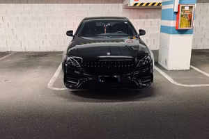 Mercedes classe E300d W213 Berlina Amg Line