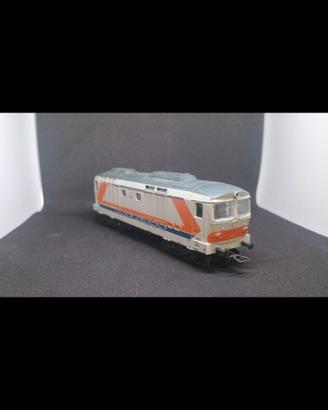 Vari vagoni e locomotive Lima