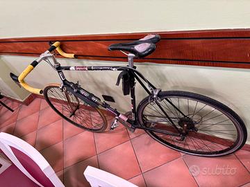 Bicicletta da corsa ambrosio