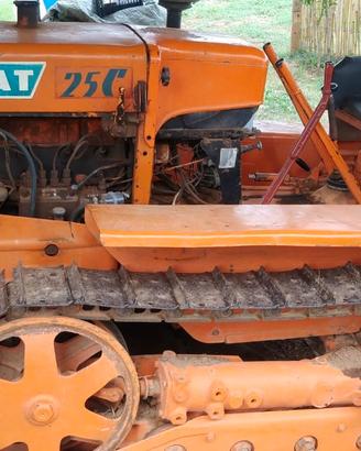 veicolo agricolo fiat 25c