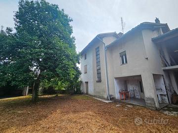 Casa in linea - Capriva del Friuli -