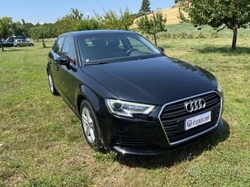 AUDI A3 SPB 30 g-tron S tronic Admired