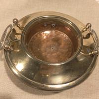 Sottovaso a forma di braciere ottone rame, antico
