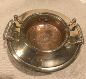 Sottovaso a forma di braciere ottone rame, antico