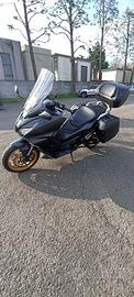 Honda Forza 750 – 2024 – 7.000 km – Full Optional