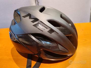 casco sportivo  Met rivale  nero regolabile 