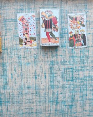 tarot de nostradamus Héron S.A