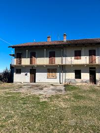 Cascina frazione Sant'Anna 72, Monteu Roero