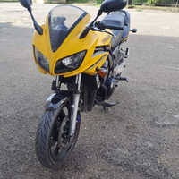 Yamaha Fazer 600 anno 2002