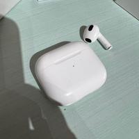 AirPods 4 singolo destro Apple