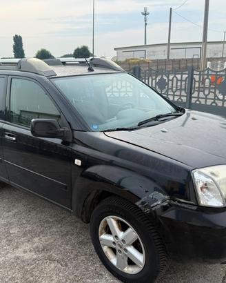 Nissan X-Trail 2.2 dCi Elegance