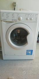 lavatrice Indesit 