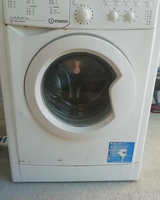 lavatrice Indesit 