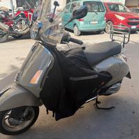 (Piaggio Vespa GTS 300 