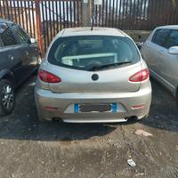 Alfa 147  1.9  JTD 115 cv 180.000km