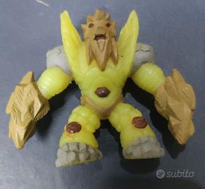 Gormiti Stralagto Luxion Tribù Roccia