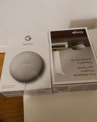 Due Google nest mini sec generazione