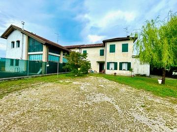 Casa binata con capannone a concordia sagittaria
