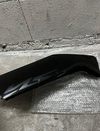 Sottopedana destra sh