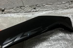 Sottopedana destra sh