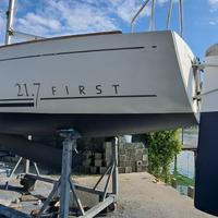 First 21.7 beneteau varca a vela anno 2007