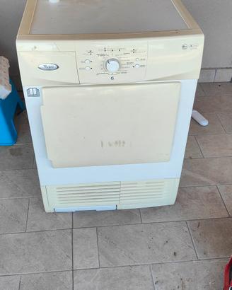 Asciugatrice Whirlpool DIFETTOSA 

Difettosa