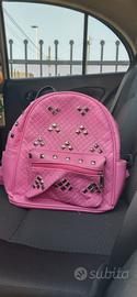 Zaino Rosa con borchie