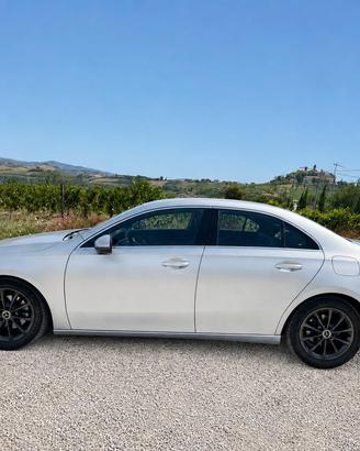 Mercedes-Benz Classe A 180 d Automatic Sedan