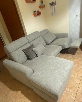 Divano 4 posti seduta lunga+relax