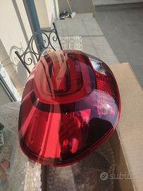 faro sinistro Citroen anno 2022  1200 pur tec