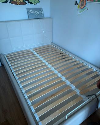 Letto IKEA una piazza e mezza con contenitore